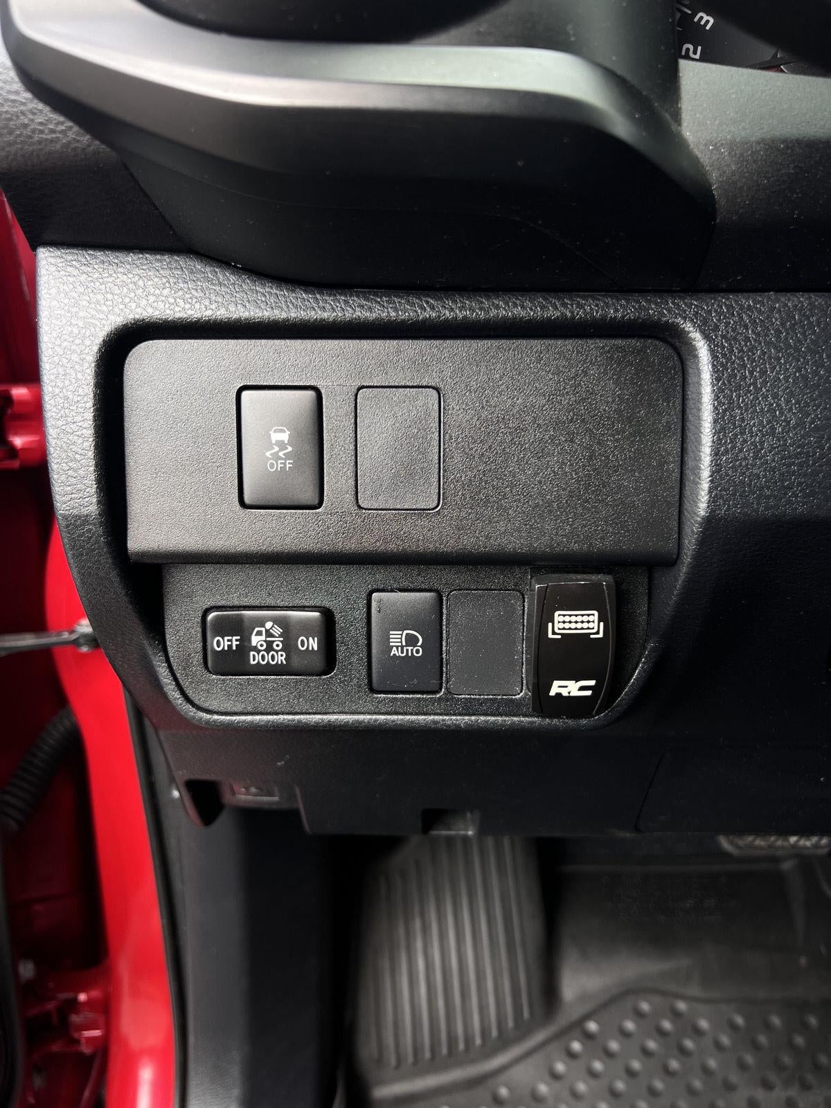 2020 Toyota Tacoma 4WD SR5