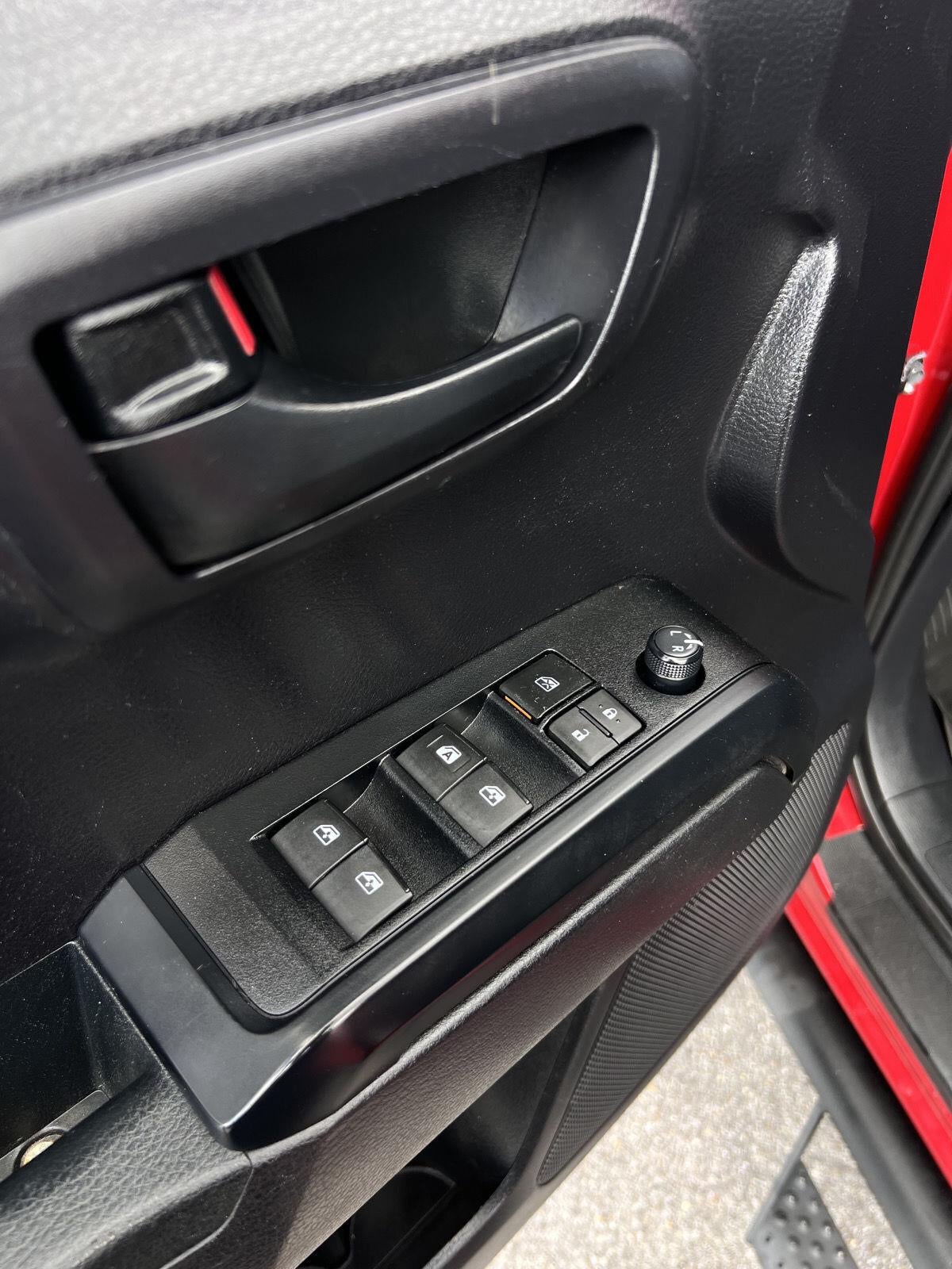 2020 Toyota Tacoma 4WD SR5