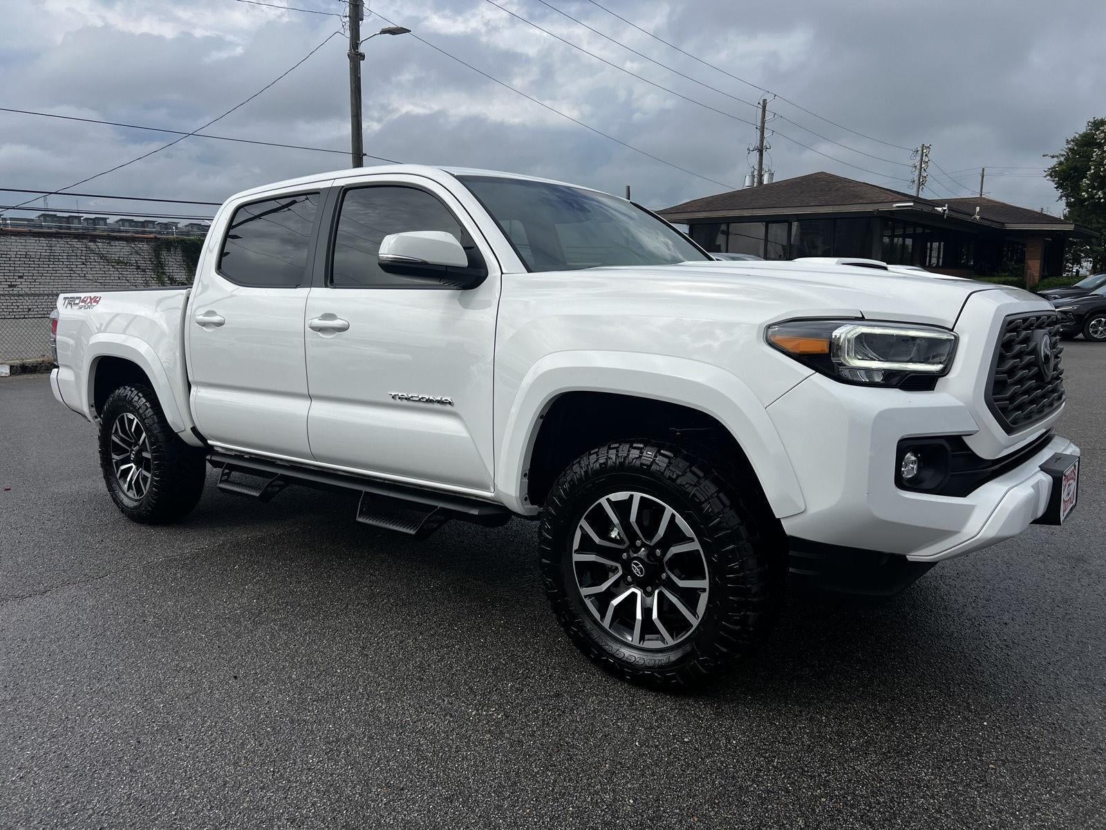 2022 Toyota Tacoma 4WD SR