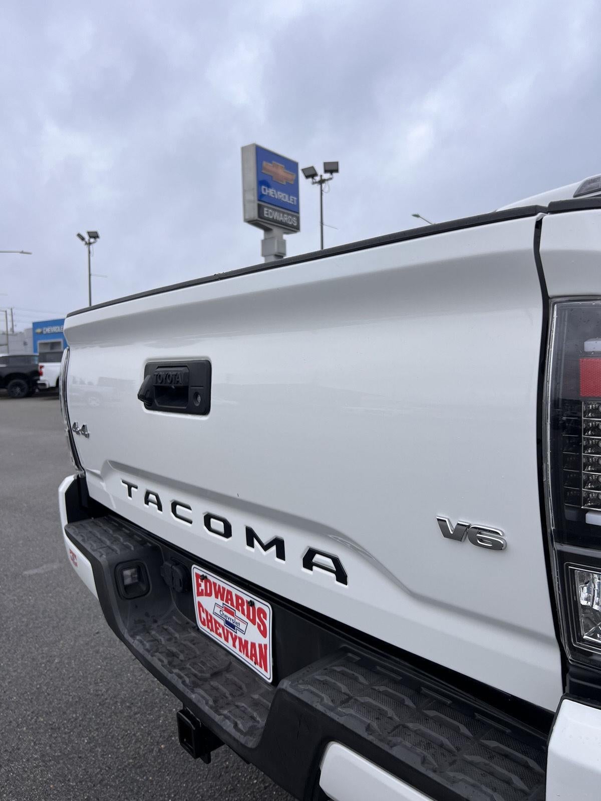 2021 Toyota Tacoma 4WD SR