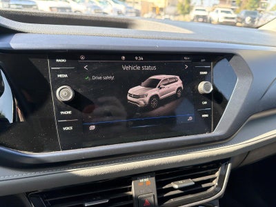 2024 Volkswagen Taos SE