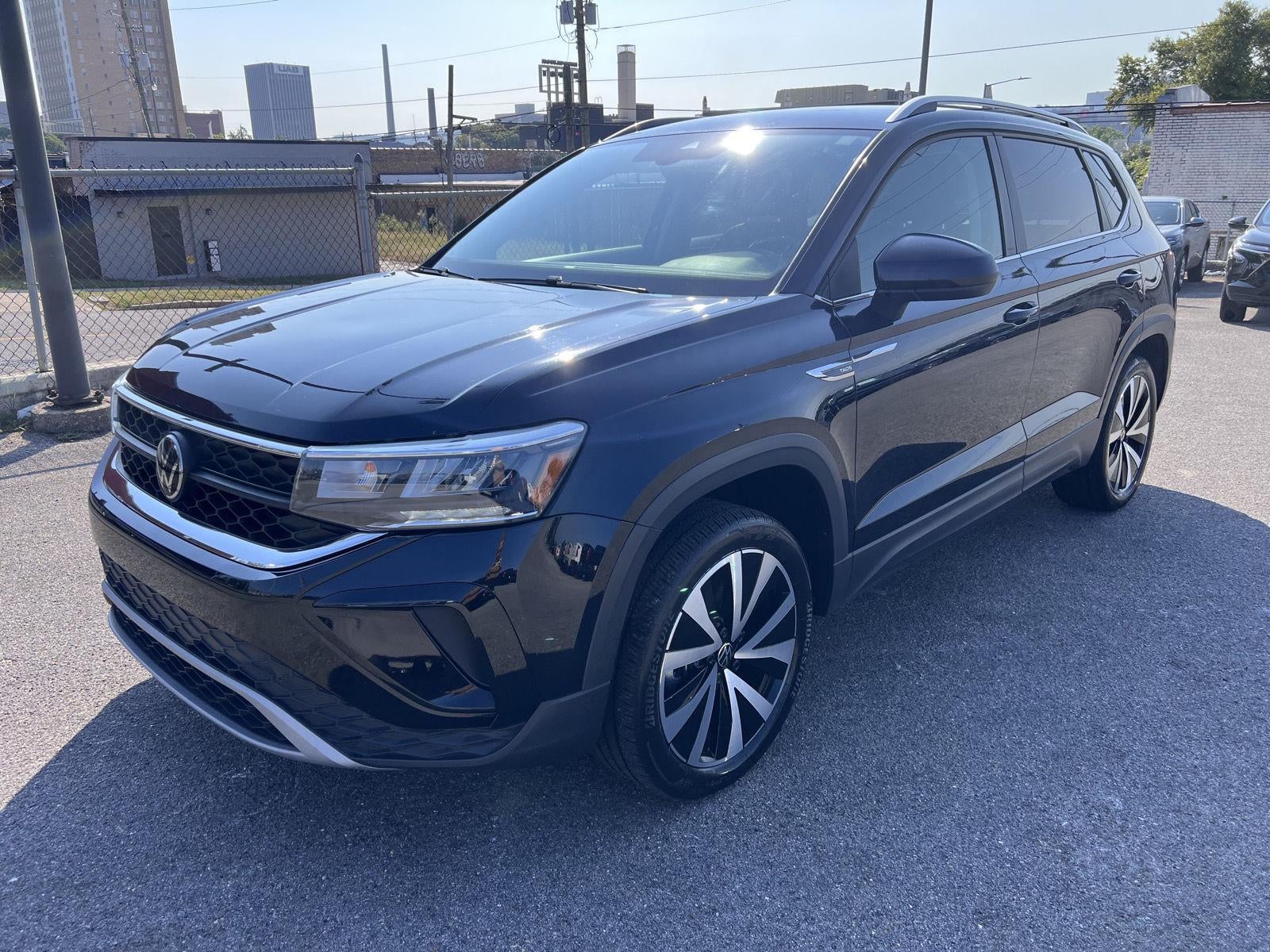 2024 Volkswagen Taos SE
