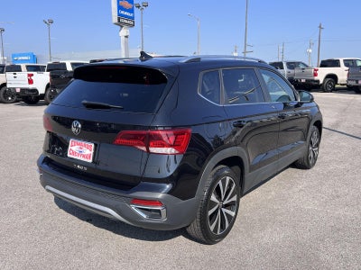 2024 Volkswagen Taos SE
