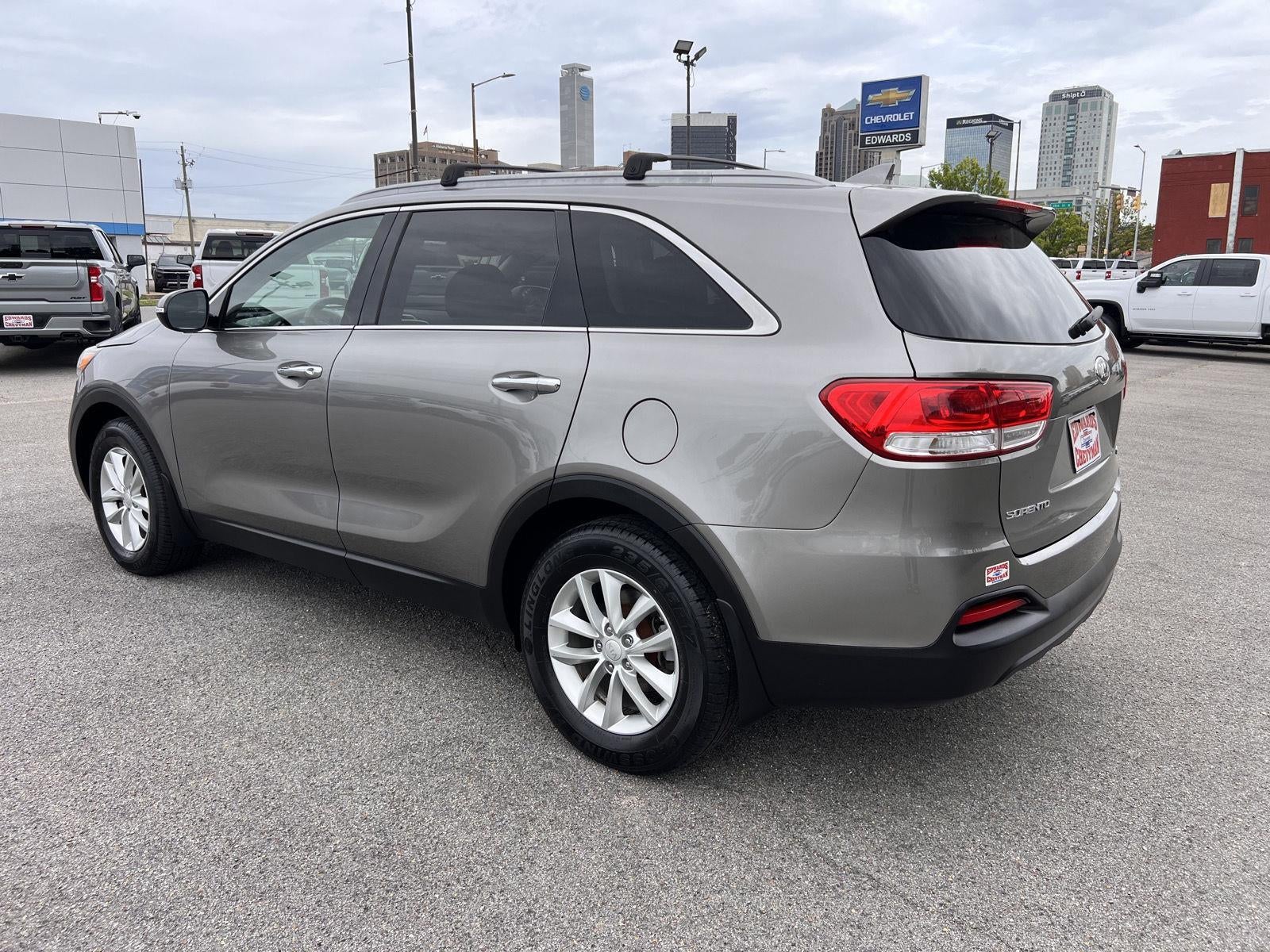 2018 Kia Sorento LX