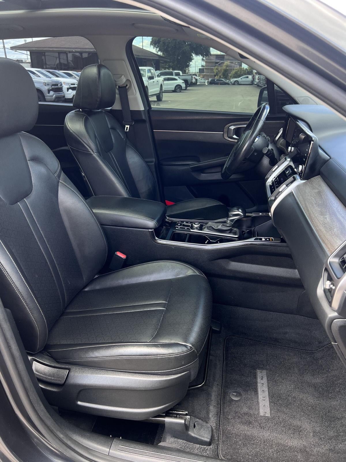 2022 Kia Sorento EX