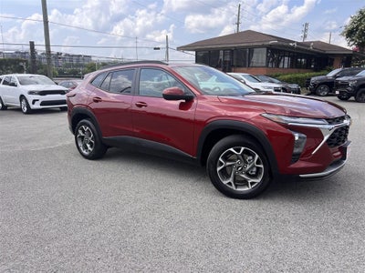 2025 Chevrolet Trax LT