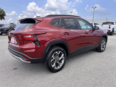 2025 Chevrolet Trax LT