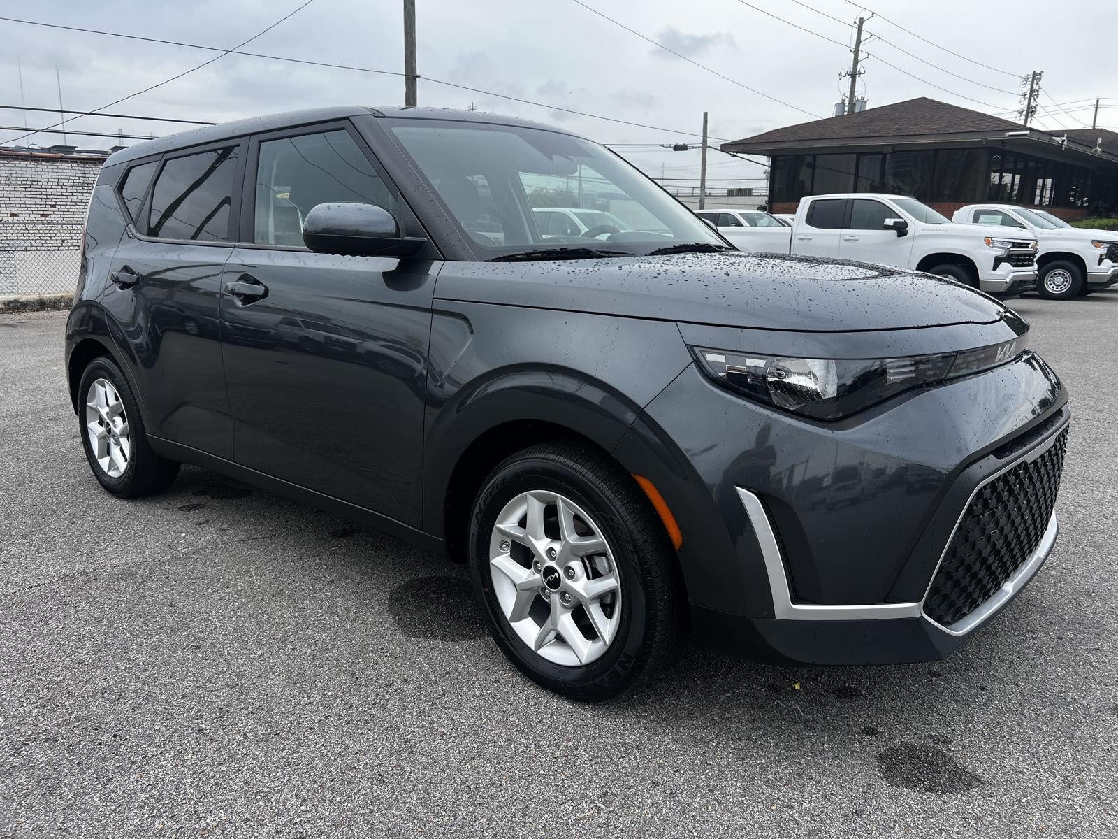 2024 Kia Soul LX