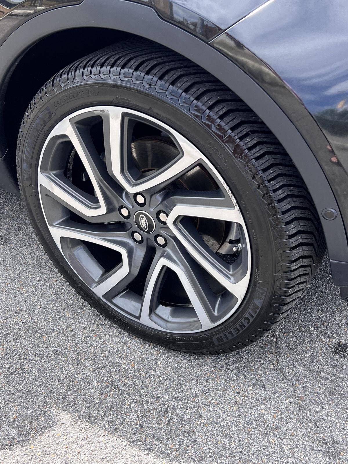 2018 Land Rover Discovery HSE Luxury