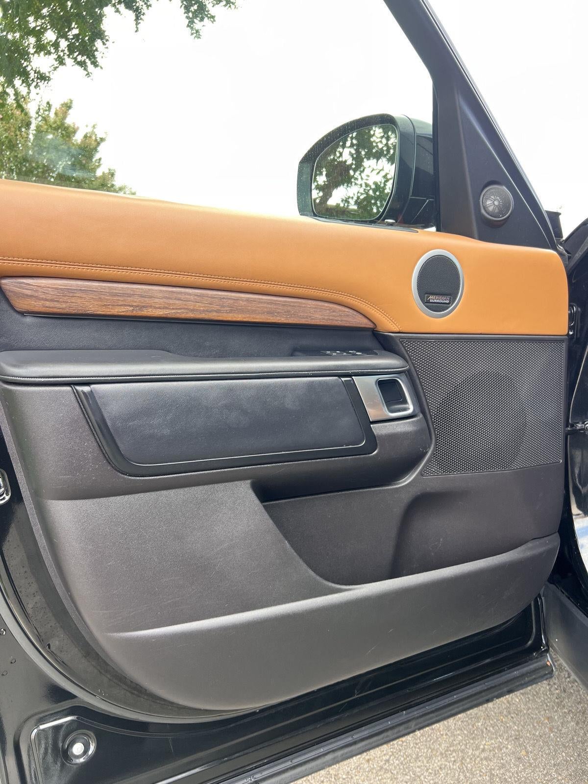 2018 Land Rover Discovery HSE Luxury
