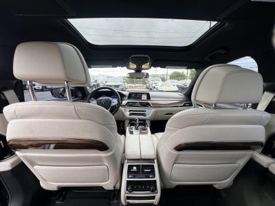 2019 BMW 7 Series 740i