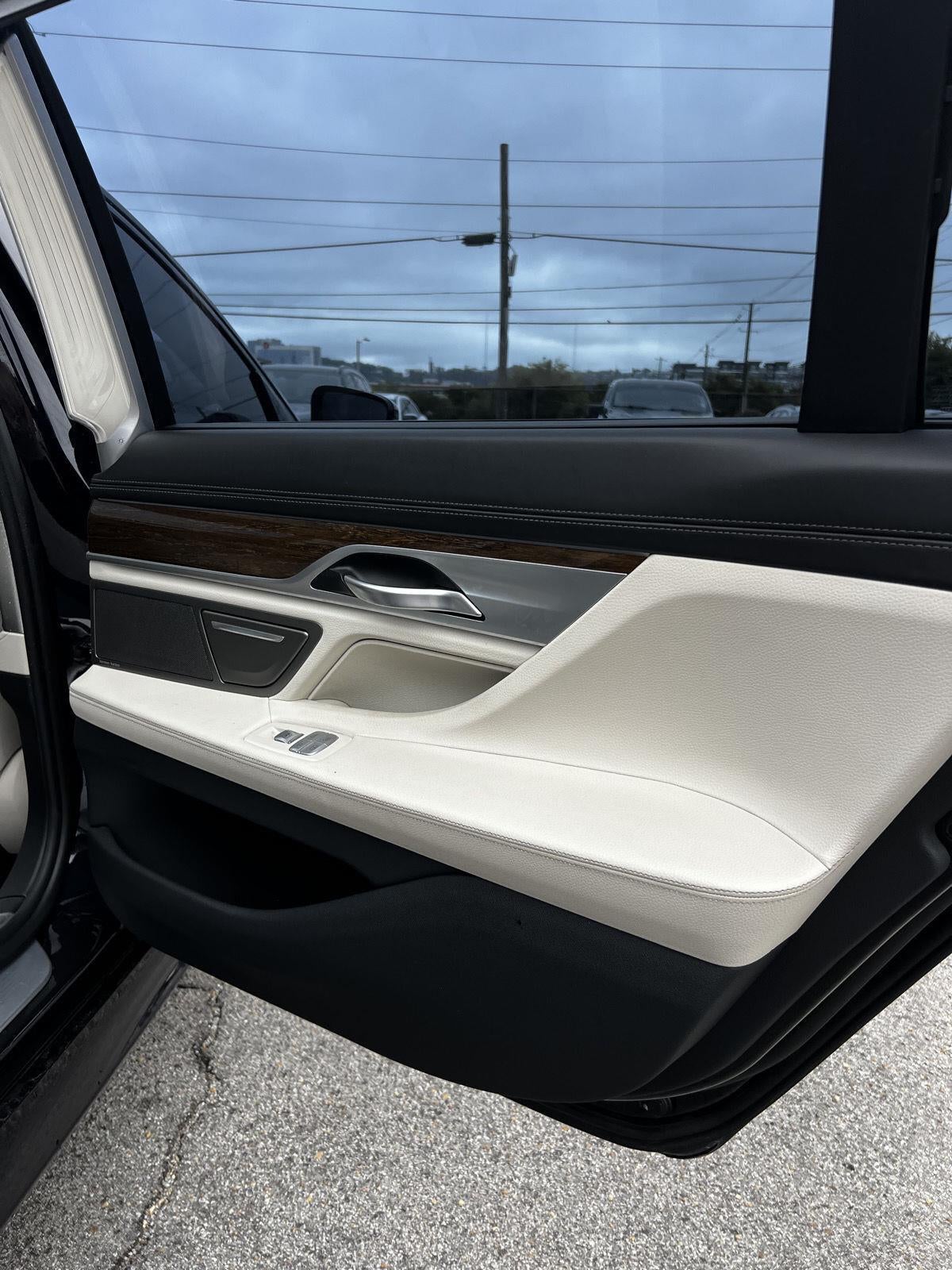 2019 BMW 7 Series 740i