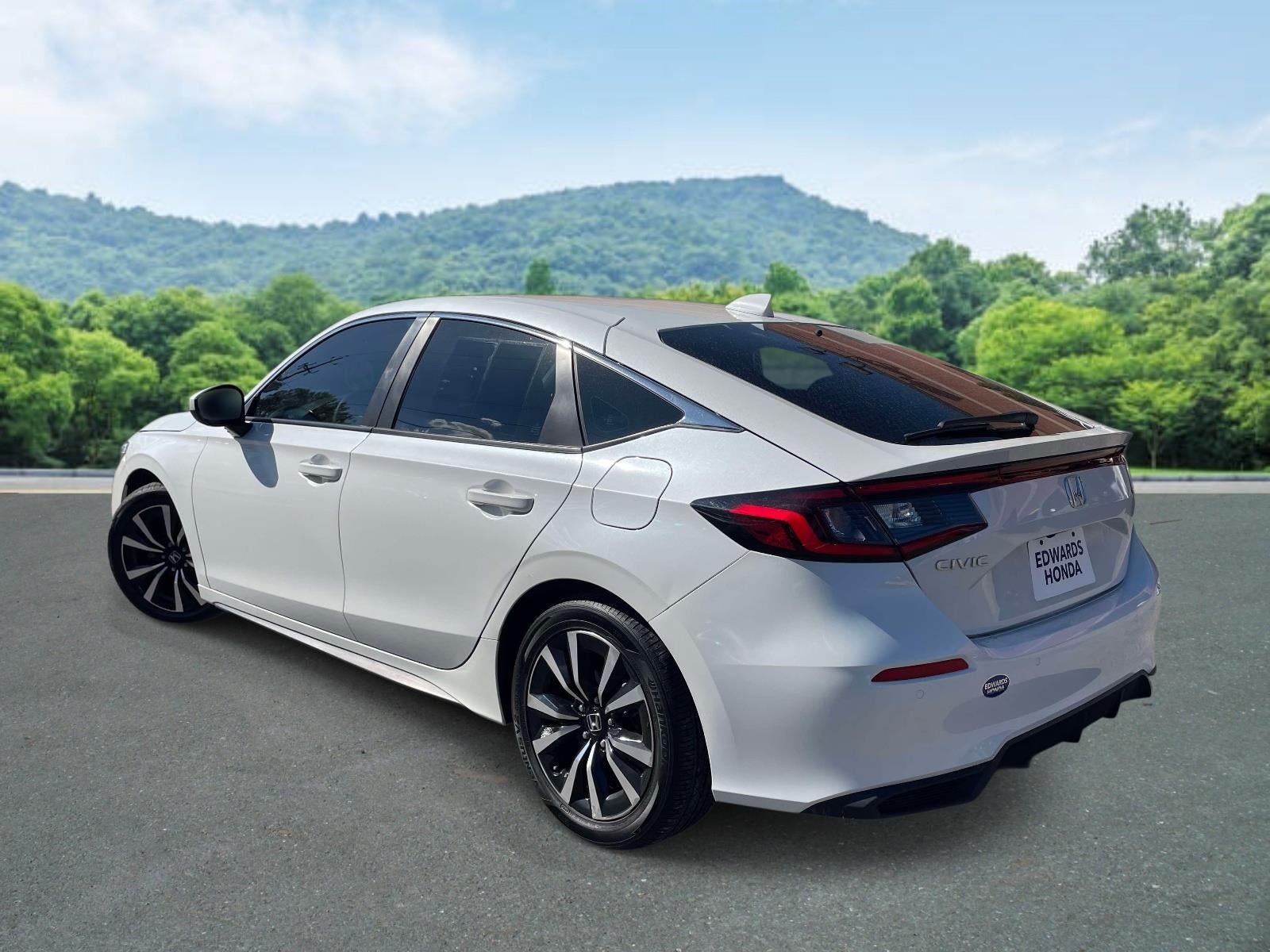 2024 Honda Civic Hatchback EX-L