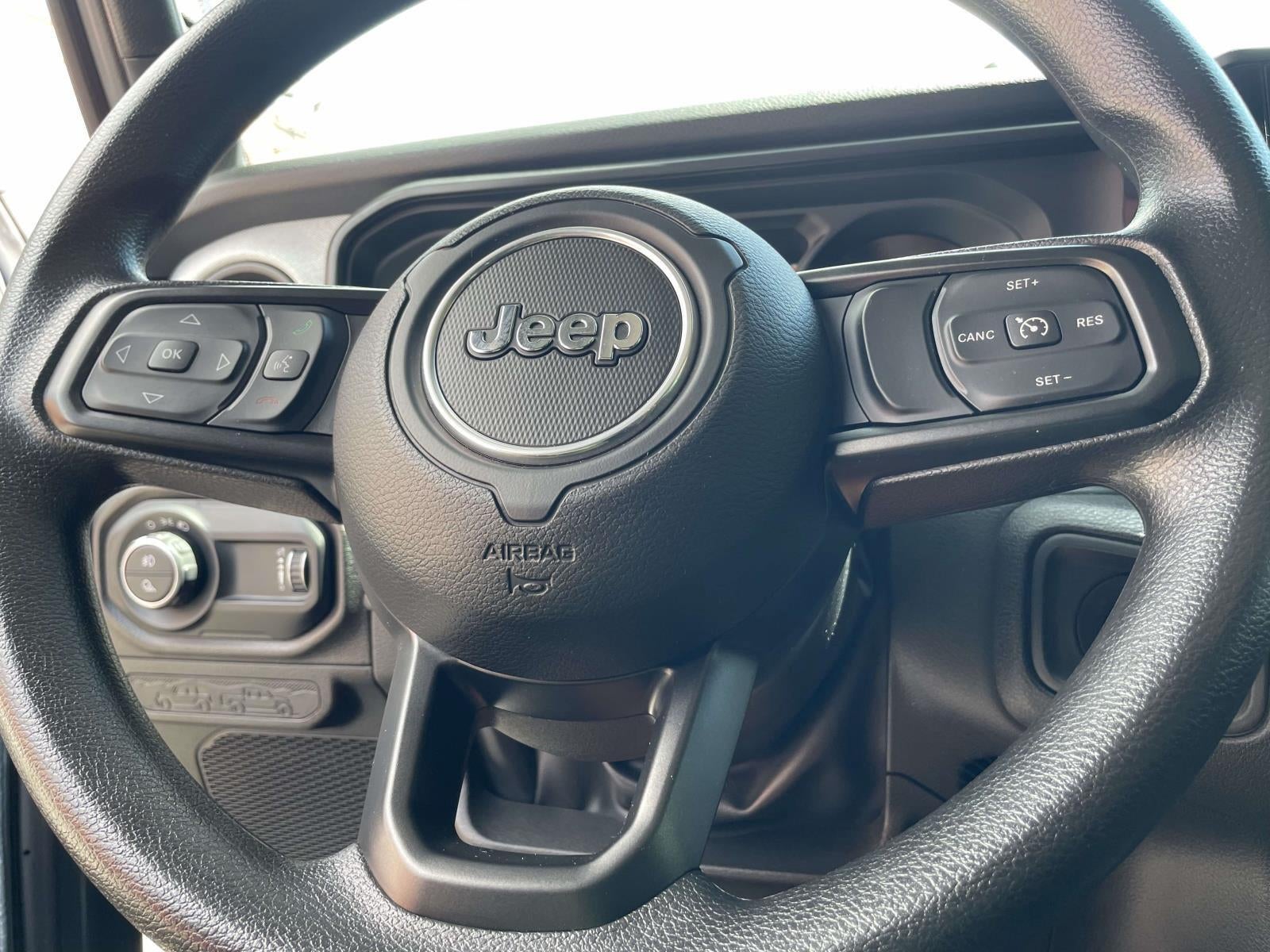 2024 Jeep Gladiator Nighthawk