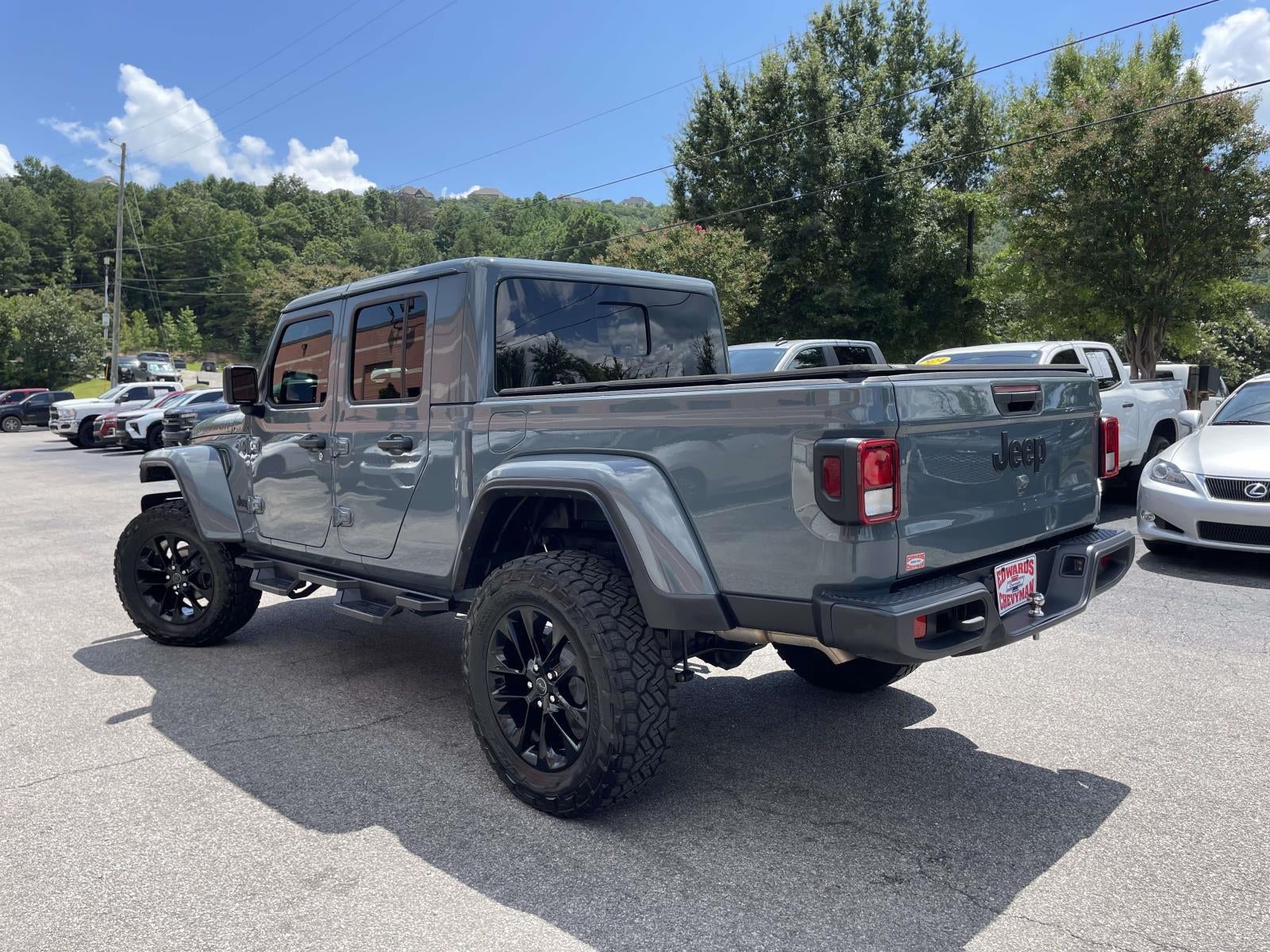2024 Jeep Gladiator Nighthawk