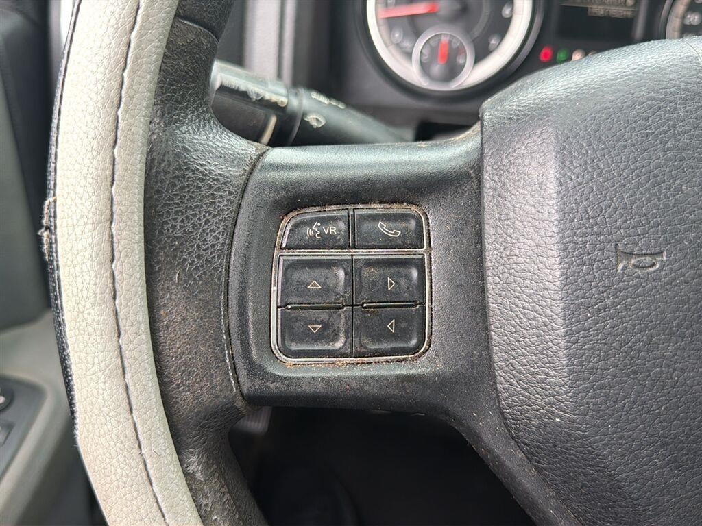 2018 RAM 1500 SLT
