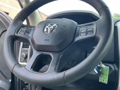 2018 RAM 1500 SLT
