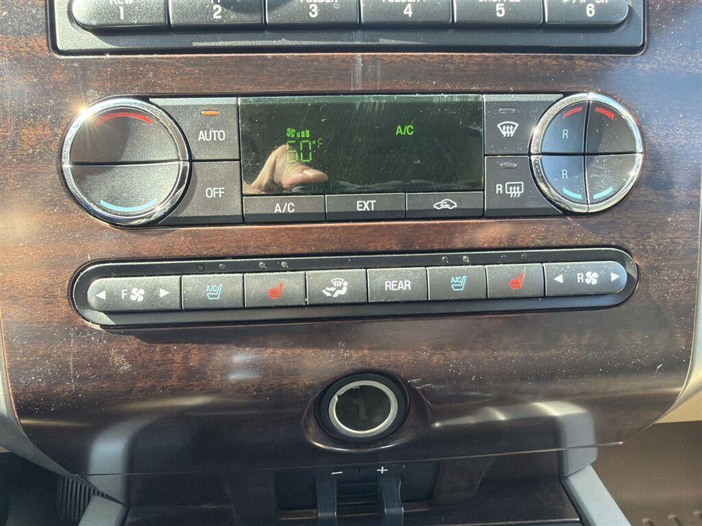 2014 Ford Expedition EL XLT