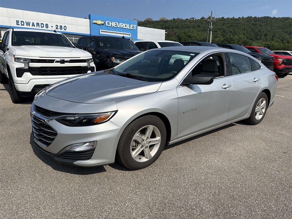 2021 Chevrolet Malibu LS