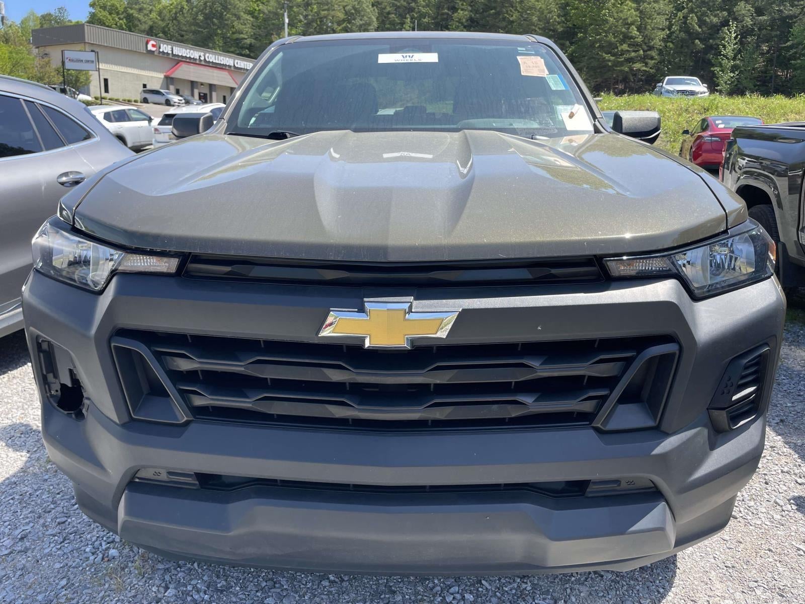 2024 Chevrolet Colorado WT