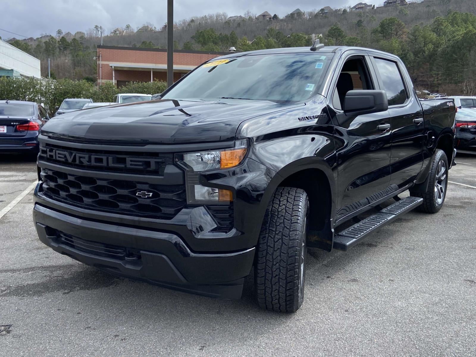 2023 Chevrolet Silverado 1500 Custom