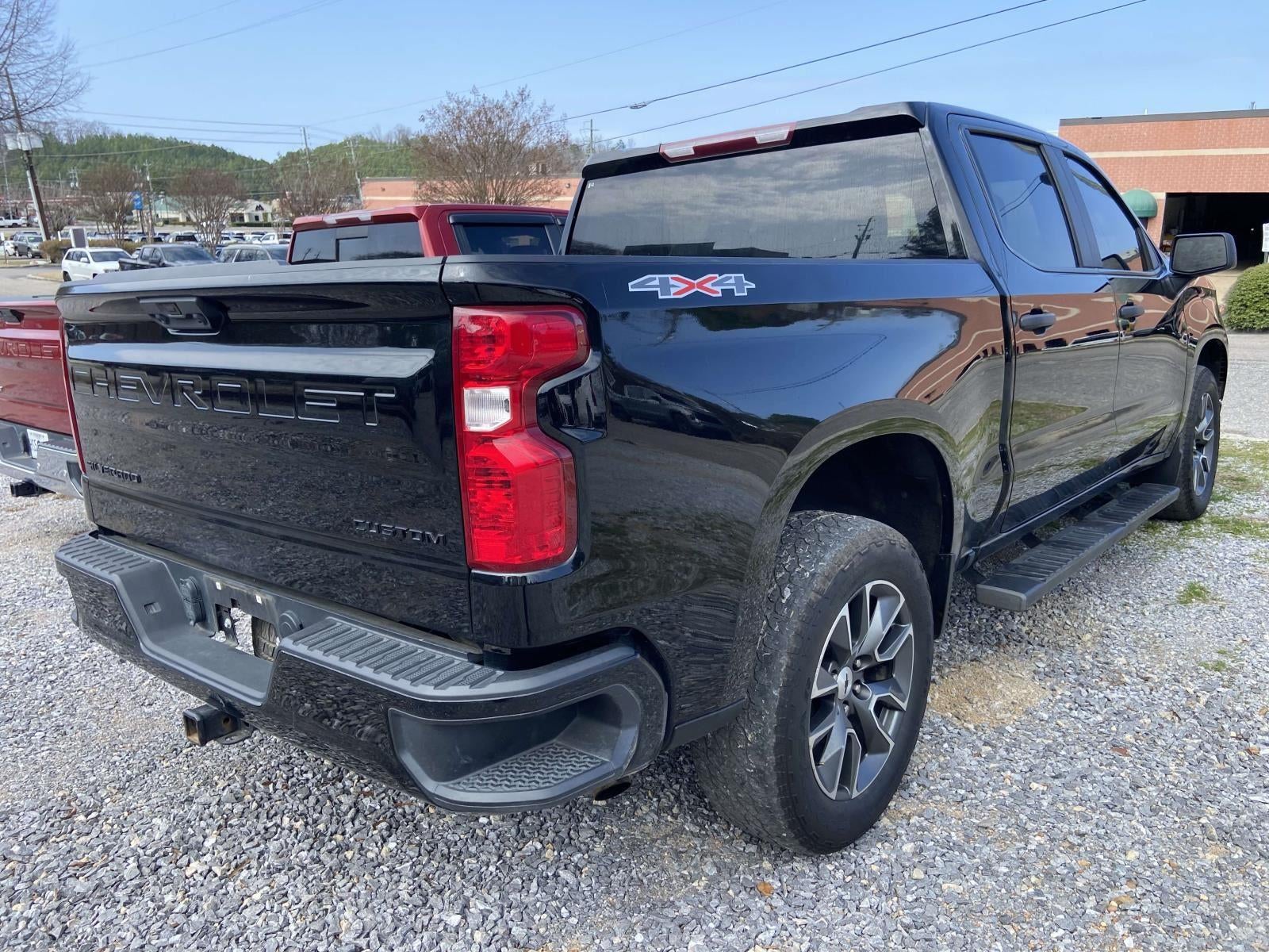 2023 Chevrolet Silverado 1500 Custom