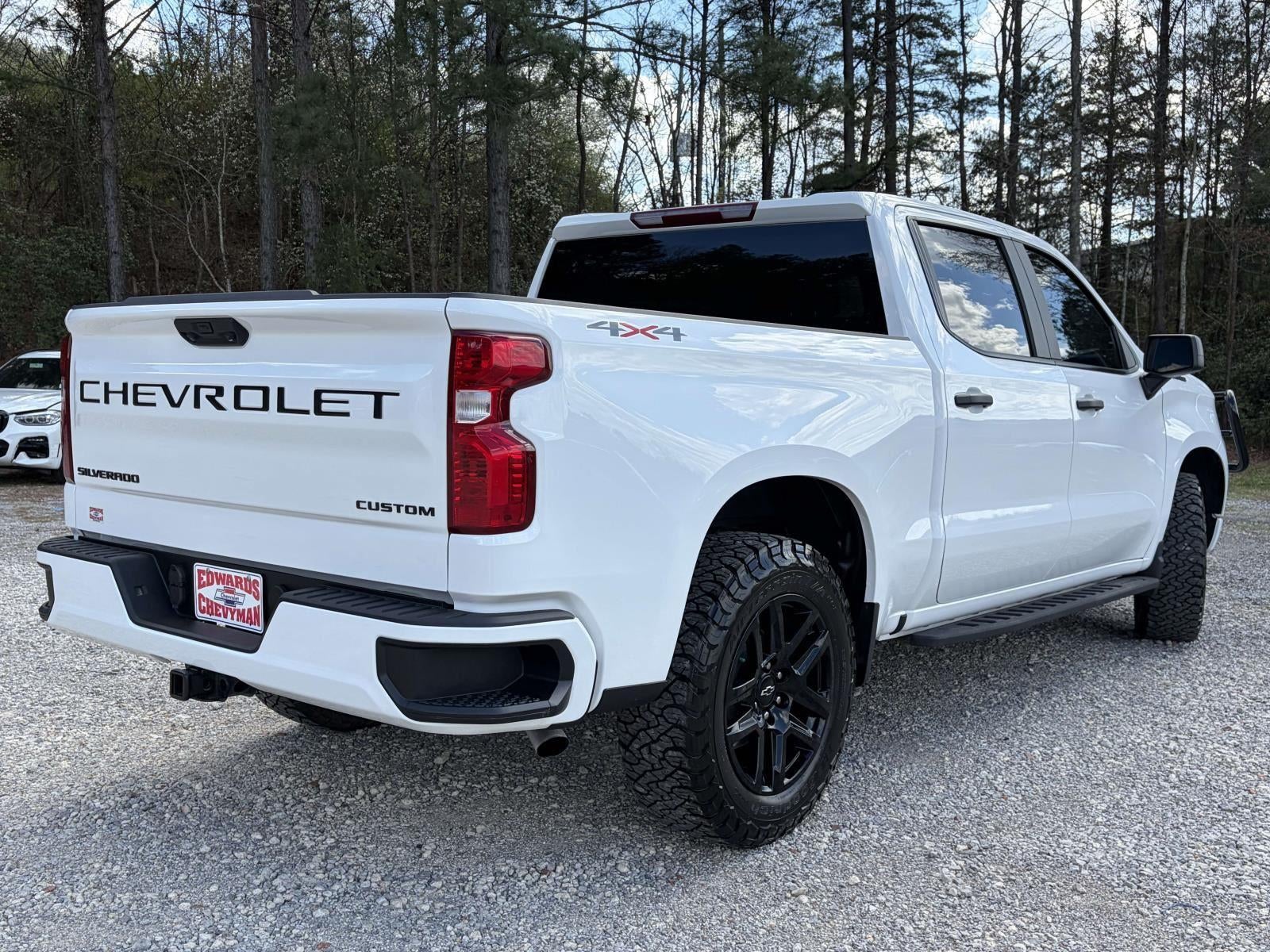 2025 Chevrolet Silverado 1500 Custom