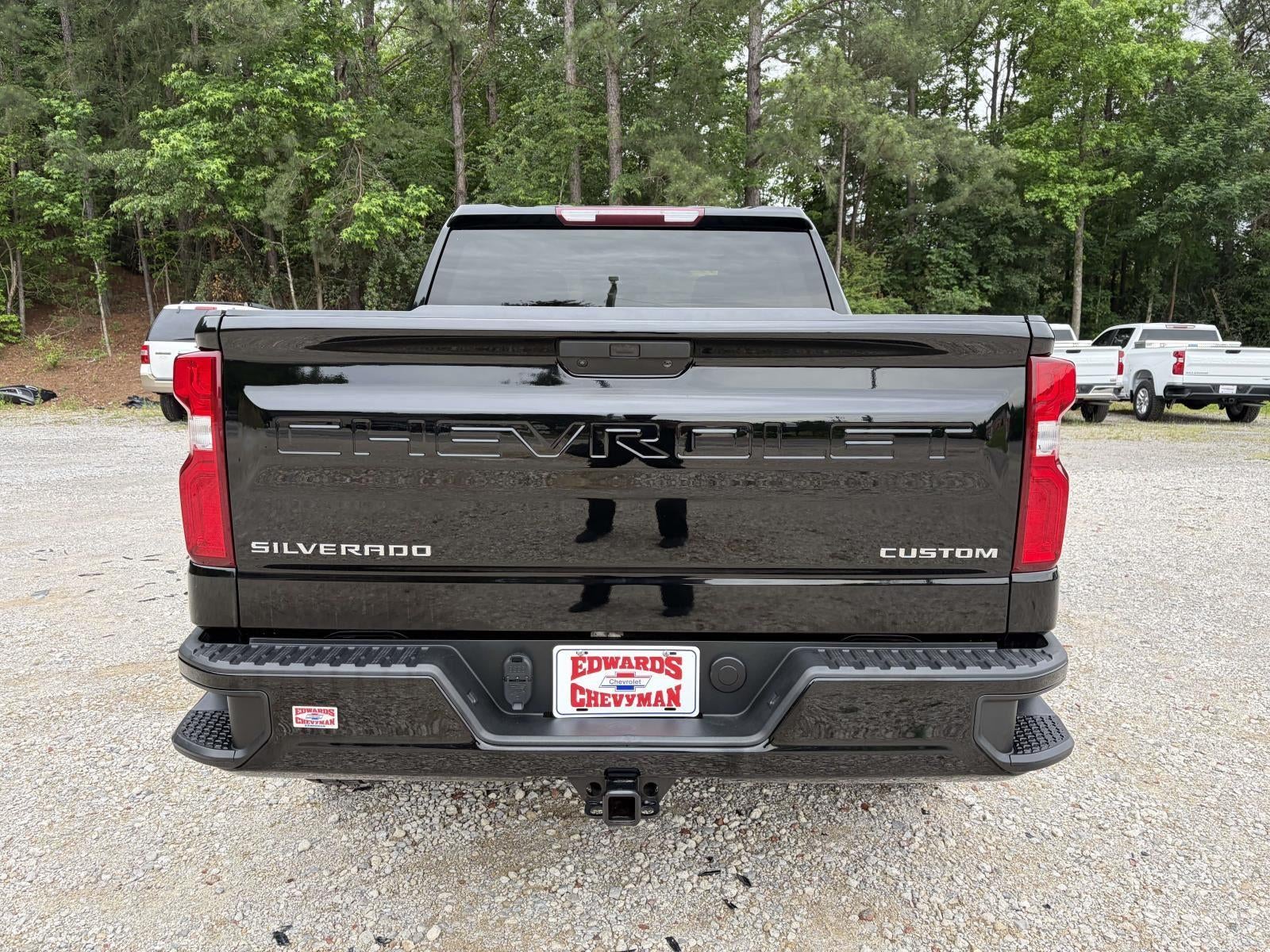 2022 Chevrolet Silverado 1500 LTD Custom