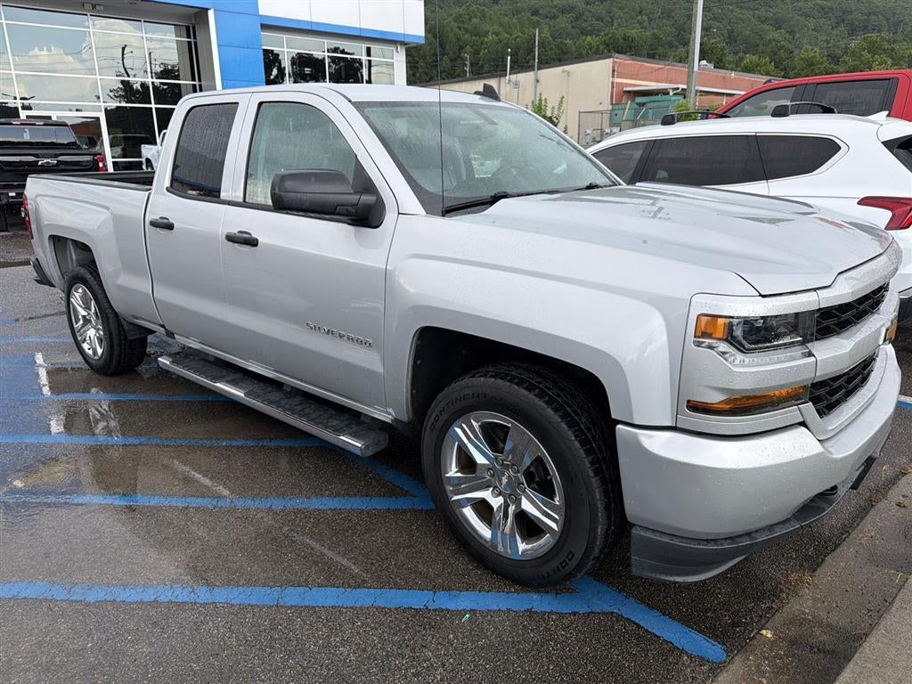 2016 Chevrolet Silverado 1500 Custom