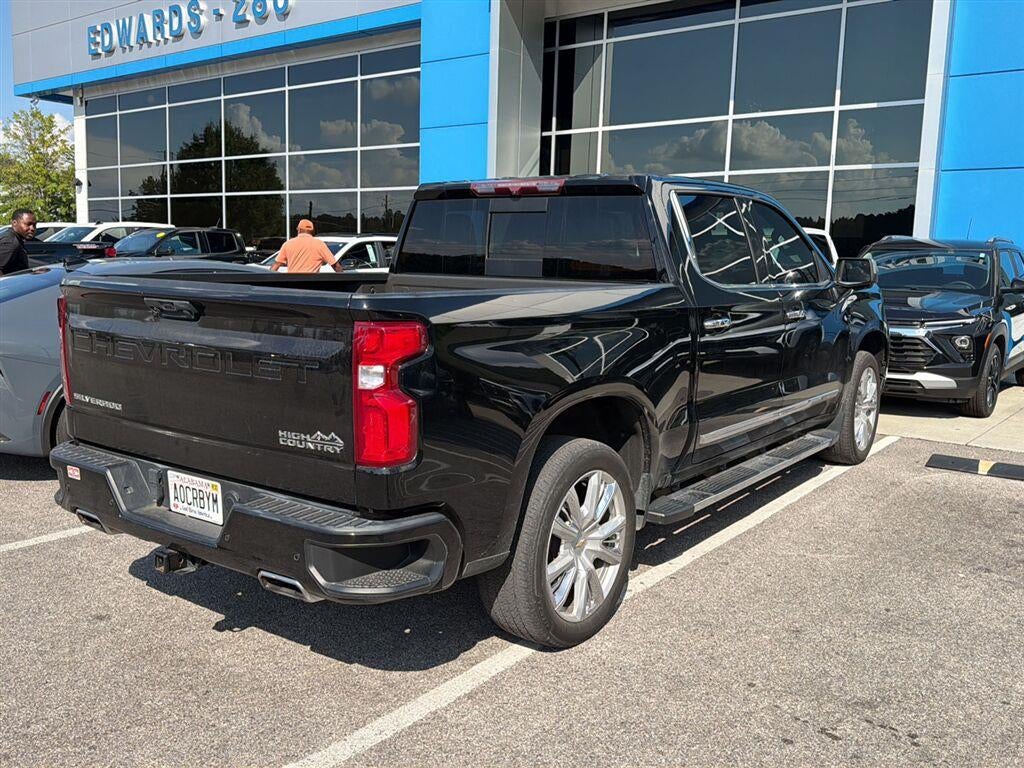 2022 Chevrolet Silverado 1500 High Country