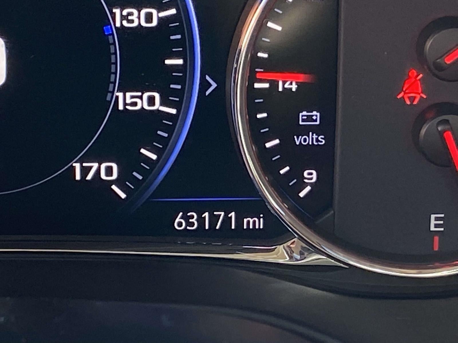 2020 GMC Acadia Denali