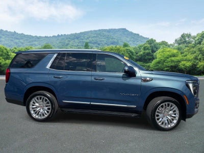 2025 GMC Yukon Elevation