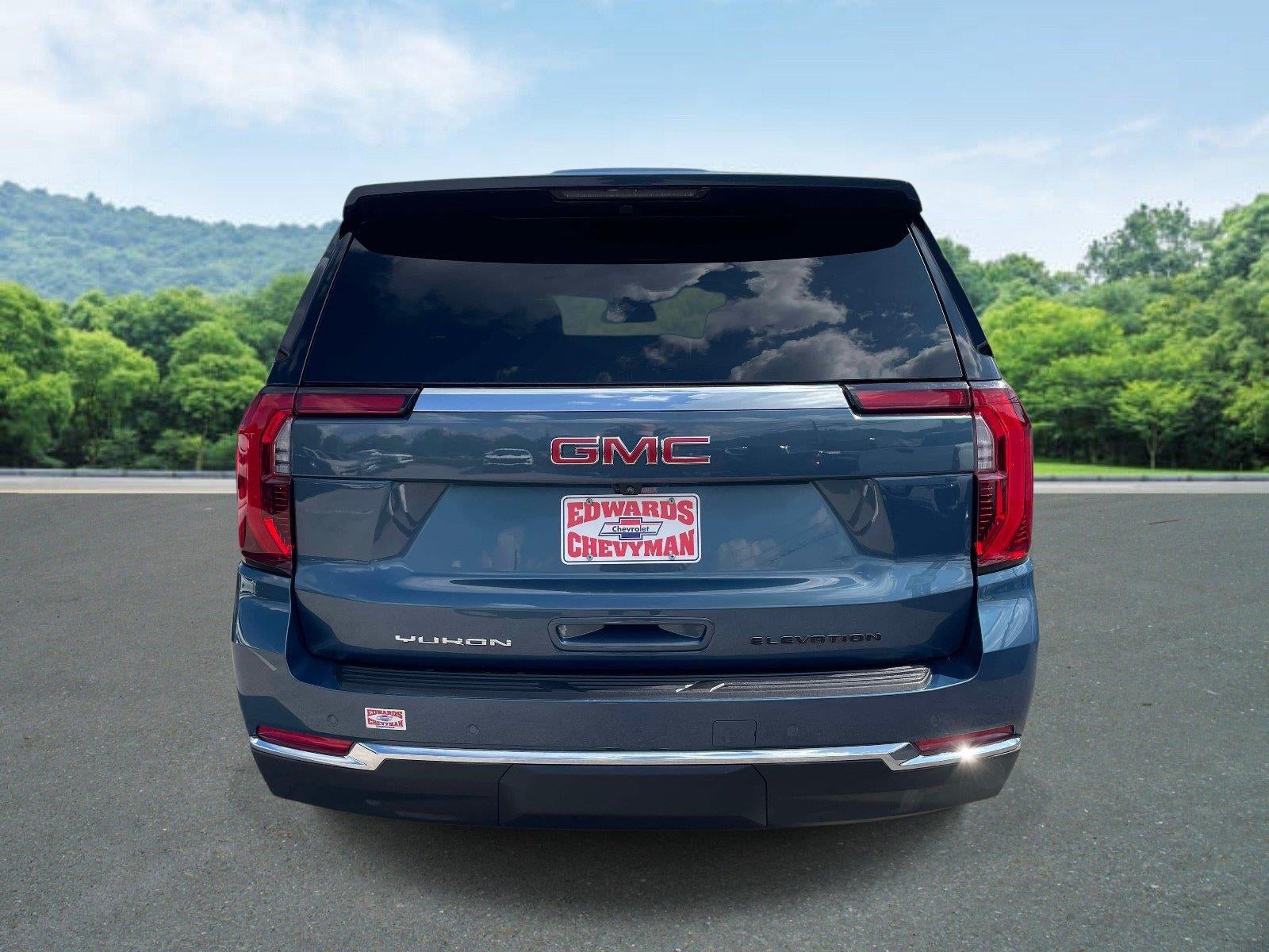 2025 GMC Yukon Elevation