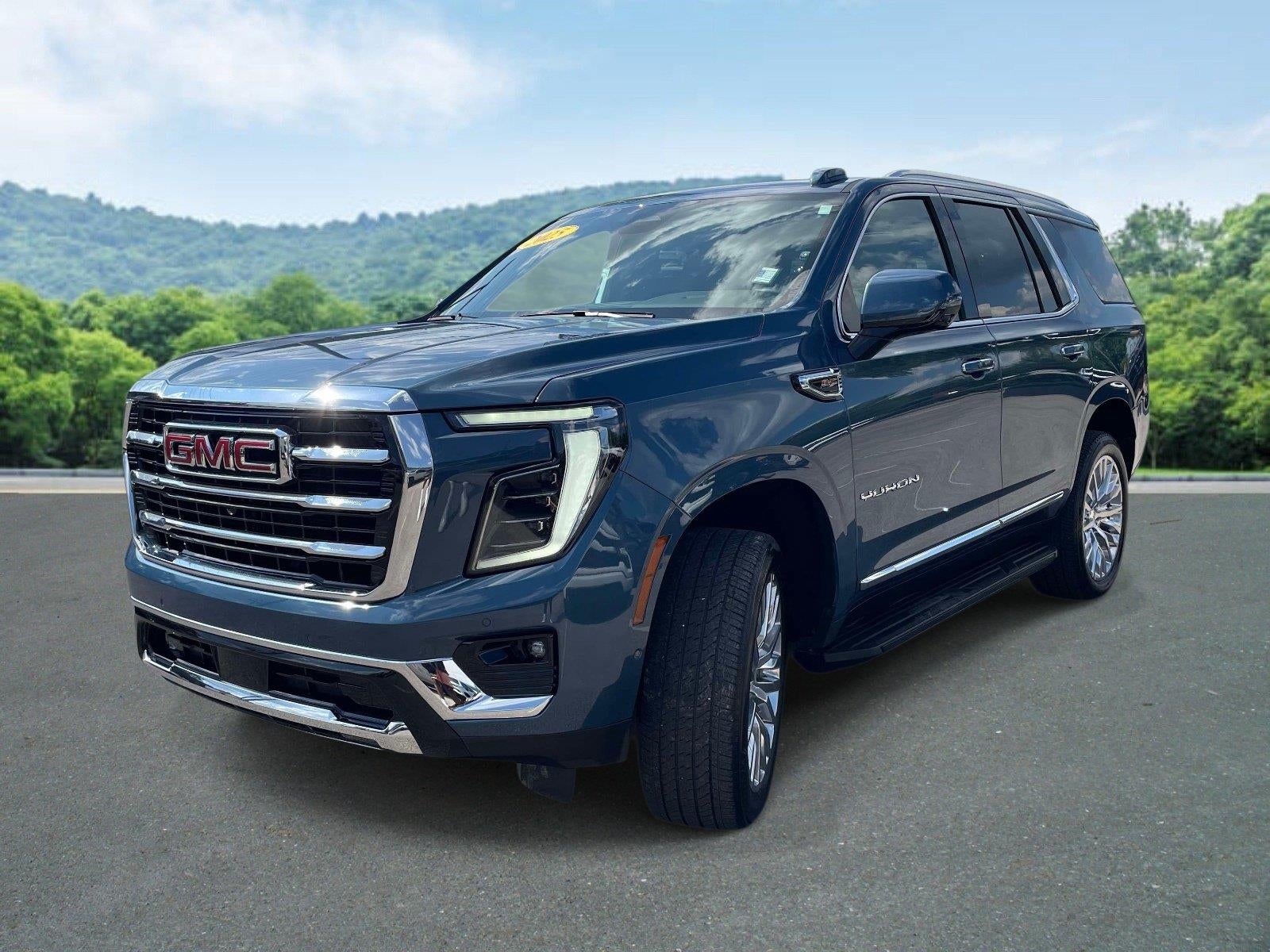 2025 GMC Yukon Elevation