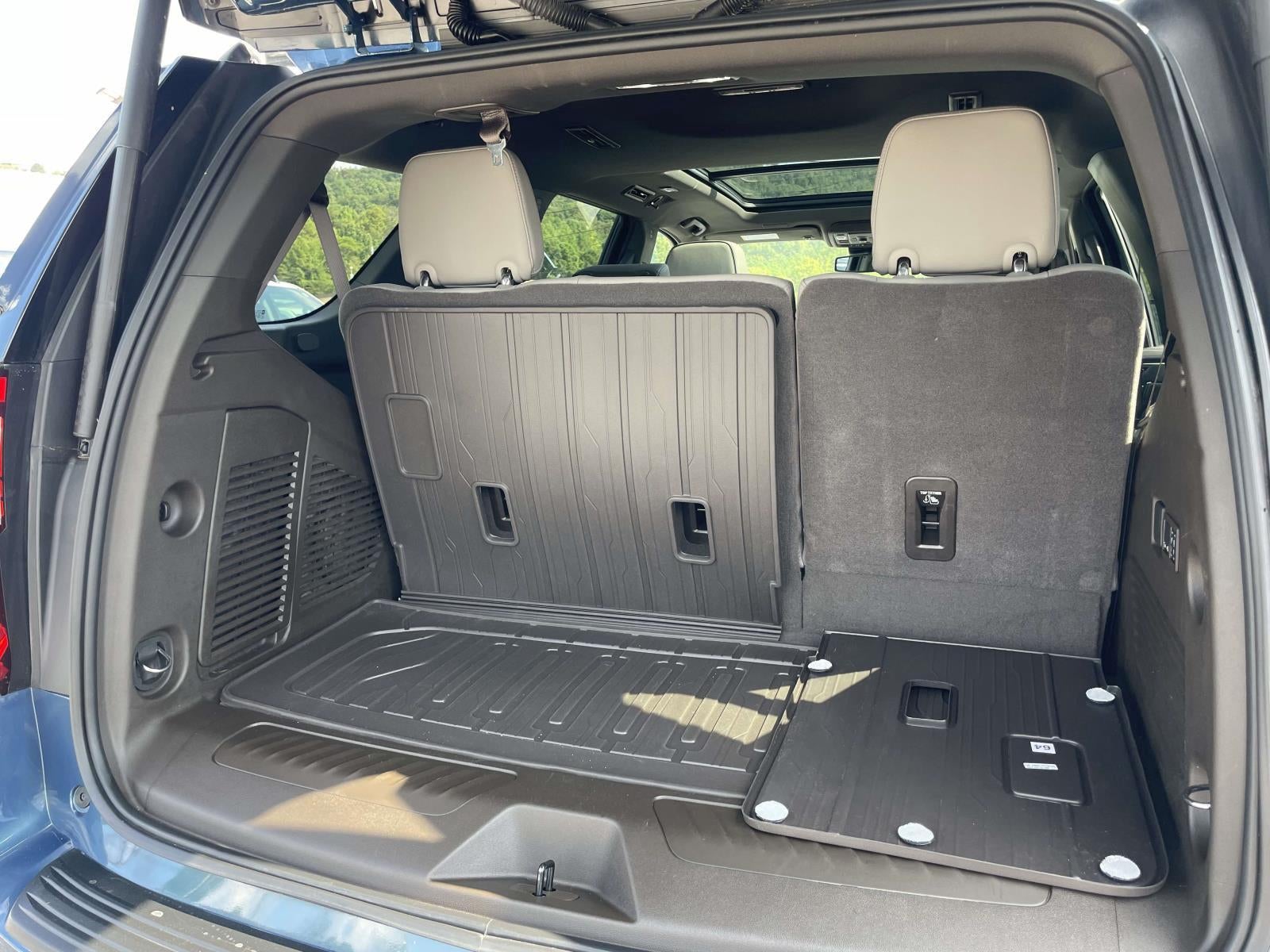 2025 GMC Yukon Elevation