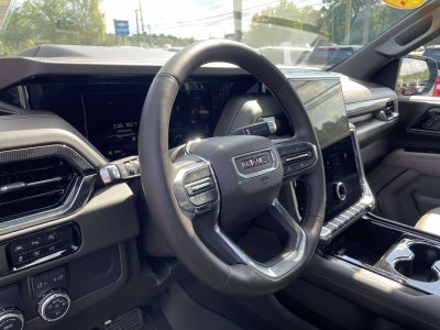2025 GMC Yukon Elevation