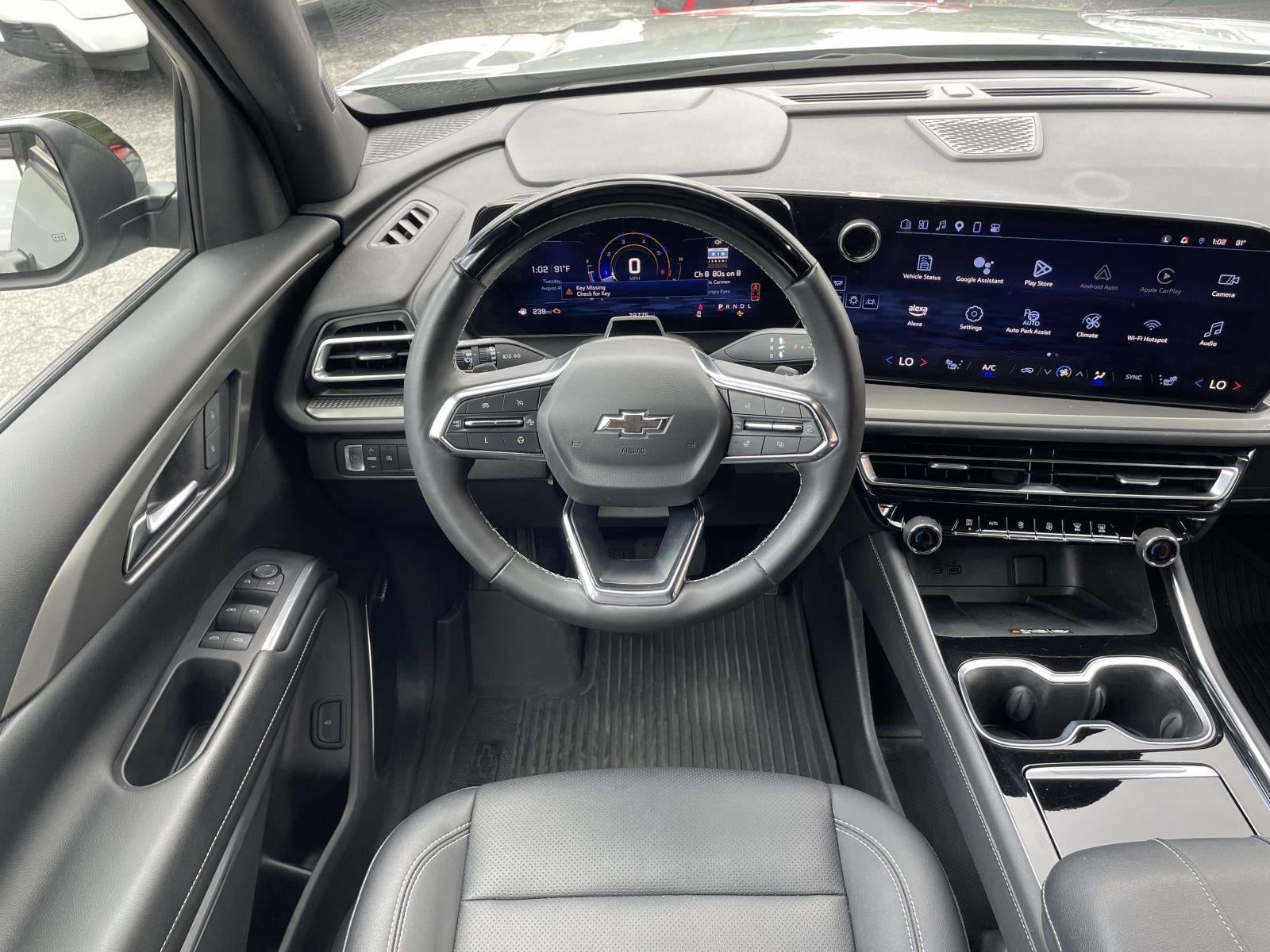2024 Chevrolet Traverse LT