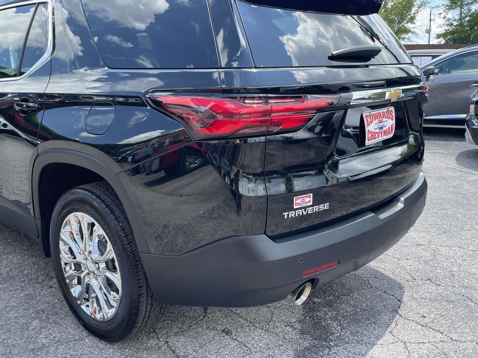 2022 Chevrolet Traverse LT Cloth