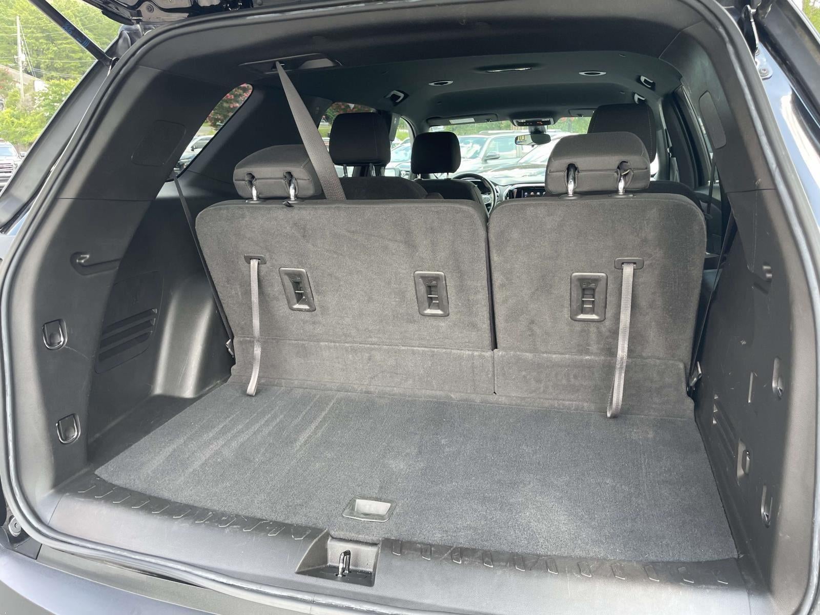 2022 Chevrolet Traverse LT Cloth