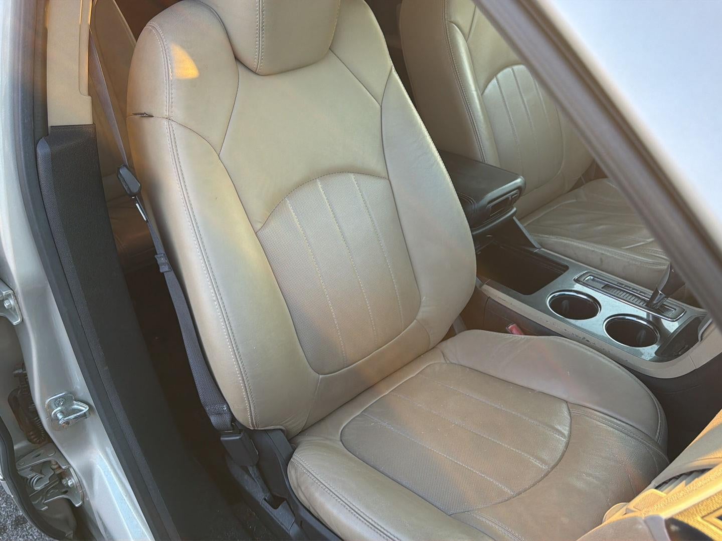 2011 Chevrolet Traverse LTZ