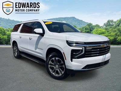 2025 Chevrolet Suburban LT