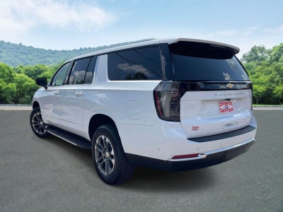 2025 Chevrolet Suburban LT