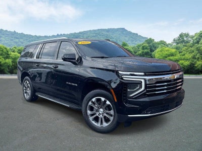 2025 Chevrolet Suburban LT