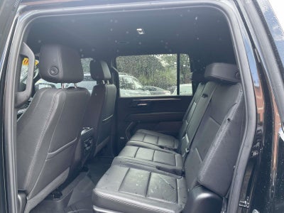 2025 Chevrolet Suburban LT