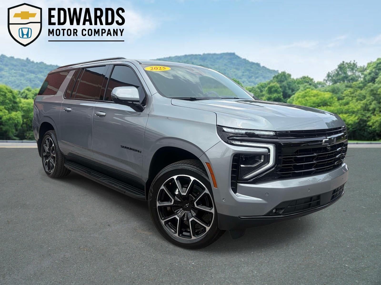 2025 Chevrolet Suburban RST
