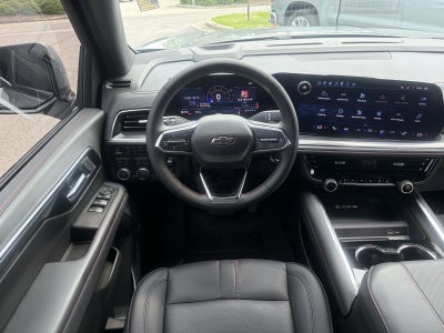 2025 Chevrolet Suburban RST