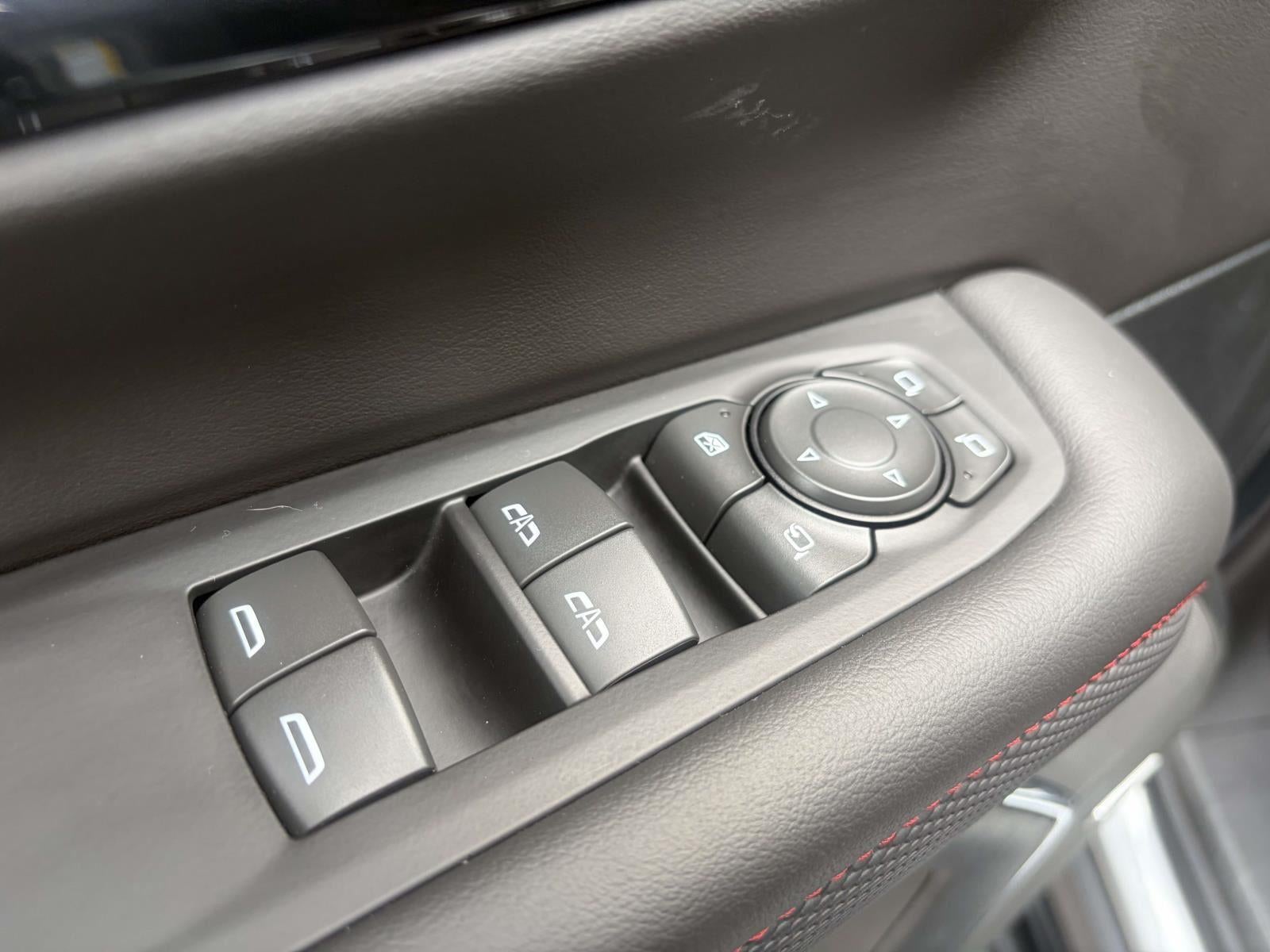 2025 Chevrolet Suburban RST