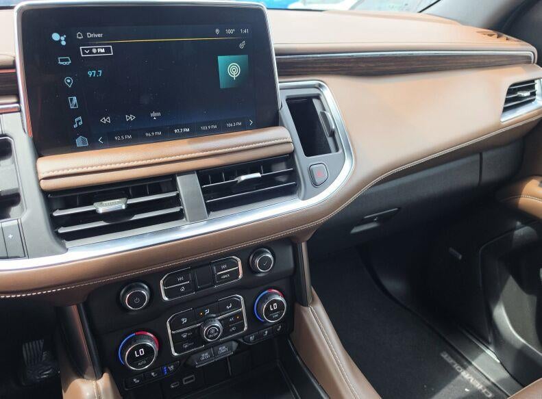2022 Chevrolet Suburban High Country