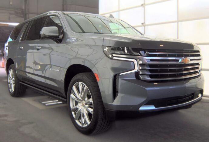 2022 Chevrolet Suburban High Country