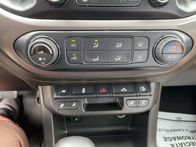 2022 GMC Canyon 4WD AT4 w/Cloth